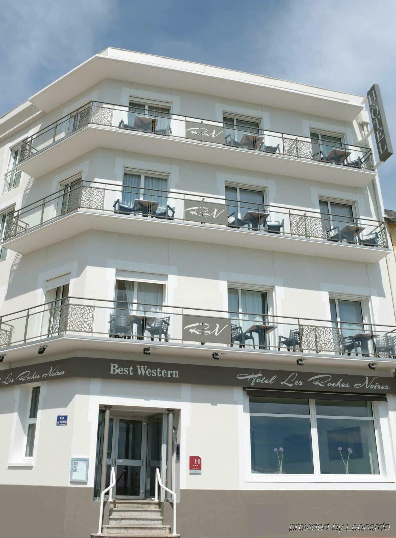 Hotel & Spa Les Roches Noires Les Sables-d'Olonne Exterior photo
